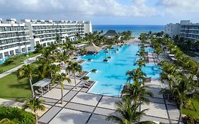 Ocean Eden Bay (Adults Only)